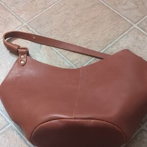 Portland Leather Goods Chestnut Large Kangaroo Bag
